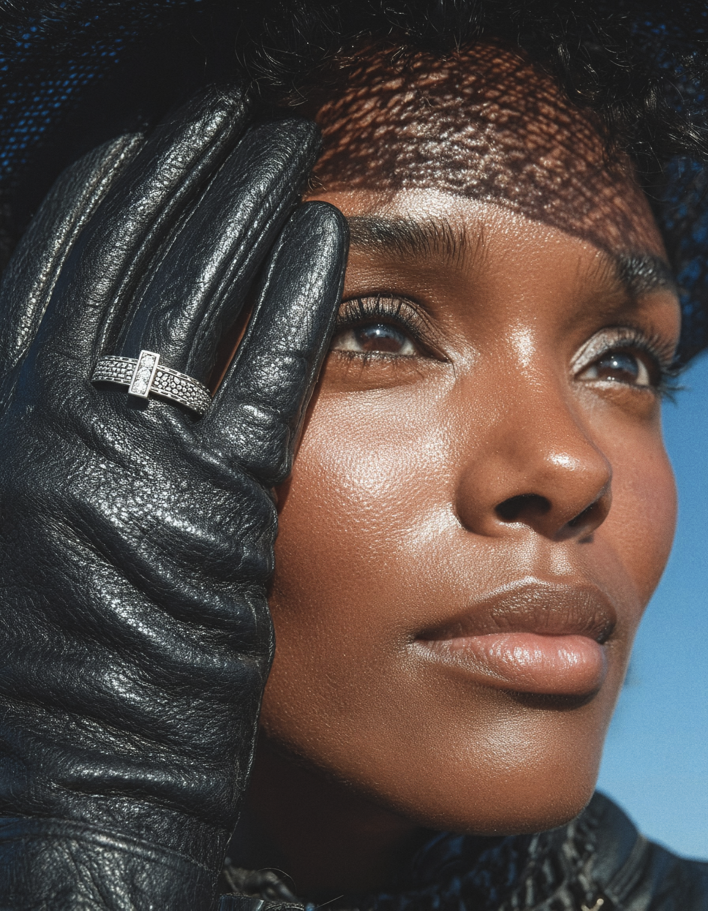 Bague Traven Empierré – Modèle Marro Serti (Effet Cuir & Diamants)